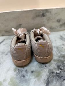 Puma Cute Ribbon Lace Sneakers