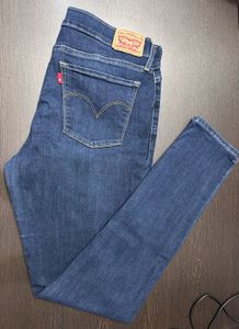 Classic Levi's 501 Jeans