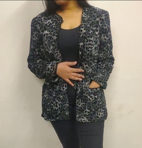 Imported Brand New Tiger Print Jacket🧥