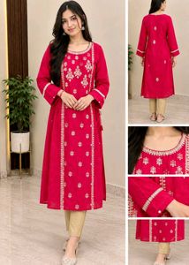 Elegant Pink Kurta Set with Embellishments