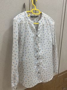 pantaloon  Printed Button-Down Blouse