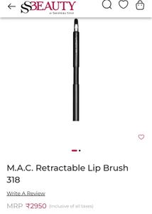 M.A.C Lip Brush With Free Spooly