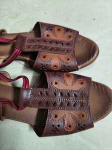 Comfortable Women's Brown Leather Sandals