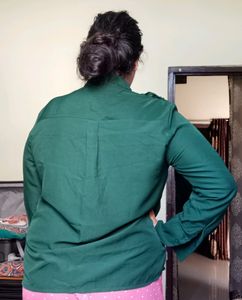 Beautiful Dark Green High neck Top 😍