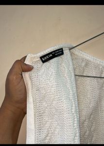 Chic White Knit Vest