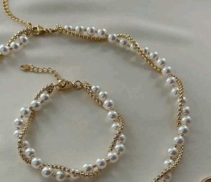 Gold Tone bracelet ✨