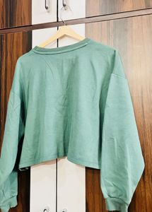 Cropped Green Sweatshirt
