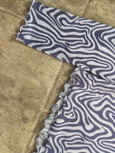 Trendy Swirl Print Long Sleeve Top