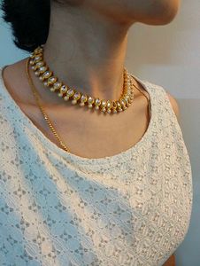 Tear drop stone and pearl necklace - Missing ston