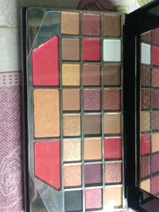 RL Beauty Makeup Palette