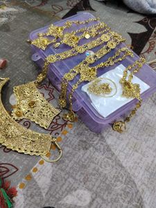 Exquisite Kundan Bridal Choker Set