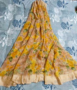 Floral Print Peach Saree