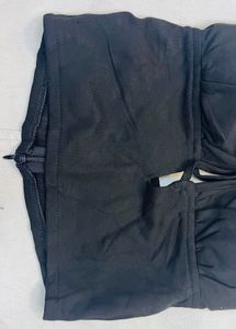 Black Halter Neck Tie-Front Crop Top
