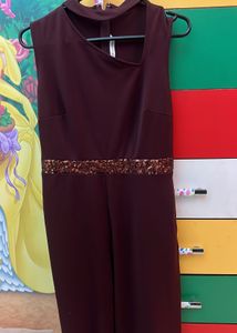 Elegant Maroon Cut-Out Neckline Dress