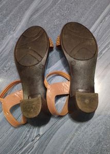 Nude Colour Sandal 👡