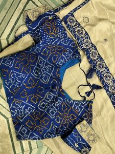 Beautiful Saree With Bandhej Blouse