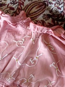 Girls Pink Top With Elastic On The Waist
