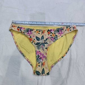Tropical 🔥Floral Bikini Bottom