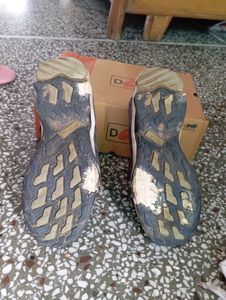 Men's Grey &amp; Red Athletic Shoes