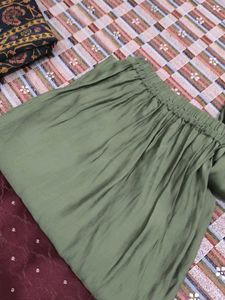 Elegant Green Embroidered Kurta Set