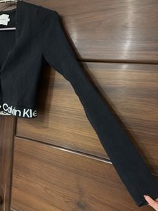 Calvin Klein Cropped Cardigan