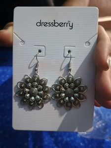 Lightweight Beautiful Earrings