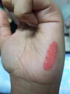 Elegant Lipstick - Peach Shade
