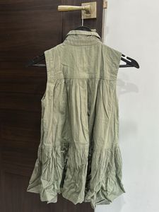 Sleeveless Tiered Button-Up Tunic