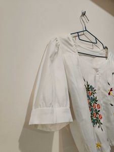 Embroidered White Cropped Top