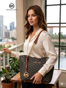 MICHAEL KORS.*Large Logo Shoulder Bag FIX PRICE