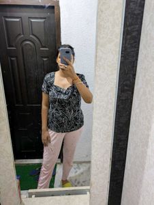 Chic Black &amp; White Leaf Print Dress - Never Worn