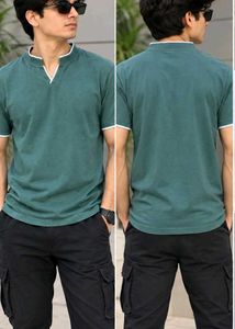 Men's Green Casual V-Neck T-Shirt