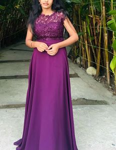 Elegant burgundy Lace Gown