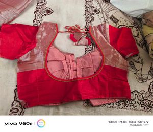 Elegant Red Silk Saree with Brocade Blouse Piece
