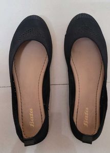 Bata Black Ballet Flats