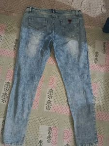 Stylish Acid Wash Denim Jeans for Men