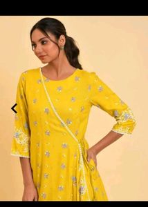 NEW W Yellow Printed jumpsuit Set
