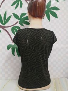(200)Zebra Print Twist Front Top