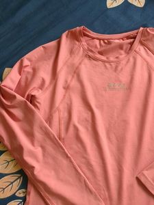Snug fit vintage athleisure top