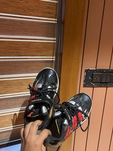 Stylish Black &amp; Red Sports Shoes