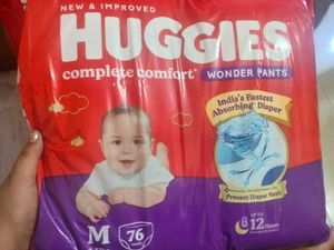 Huggies Wonder Pants Diapers M (76 pcs)