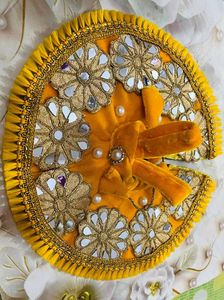 Laddu Gopal Fancy Dress Fabric Velvet Colour Yello
