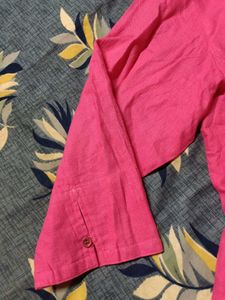 PINK BUTTON-DOWN TOP