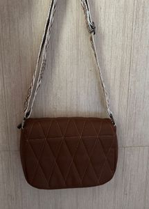Chic Quilted Crossbody Bag