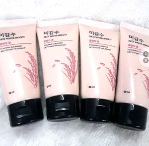 Pack of 4 The Face Shop Rice Water Bright Foaming