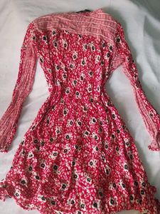 Chic Red Floral Print Dress