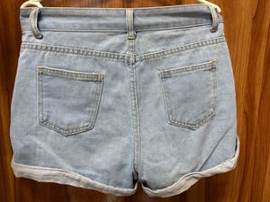 SAVANA Light Wash Denim Shorts