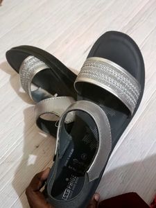 VNC Pro Silver Accent Sandals