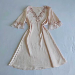 Elegant Satin Nightgown with Lace Trim🎀✨️