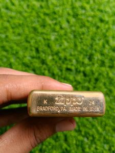 Golden / Brass-Tone CUIER AND GROSS Lighter
